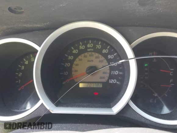 2007 Toyota Tacoma with VIN 5TEMU52N87Z455247, listed as a IAAI auction lot 42579120 with 207,782 mi miles and . Bid and sale history available at DreamBid. Image 7.