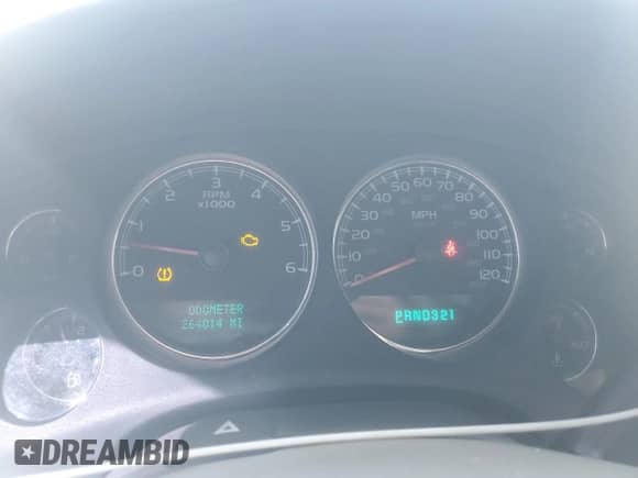 2007 Chevrolet Tahoe LS with VIN 1GNFK13057J382947, listed as a Copart auction lot 52784125 with 264,014 mi miles and Salvage title. Bid and sale history available at DreamBid. Image 9.