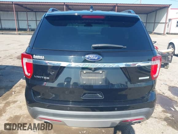 2017 Ford Explorer Limited z VIN 1FM5K7FH4HGA15895, wystawiony jako IAAI lot #43099482 z przebiegiem 126 628 mil mil oraz . Historia ofert i sprzedaży dostępna na DreamBid. Obrazek 16.