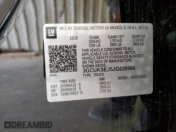 2018 Chevrolet Silverado 1500 LTZ z VIN 3GCUKSEJ5JG635964, wystawiony jako Copart lot #86049035 z przebiegiem 179 676 mil mil oraz Szkoda całkowita • Salvage title. Historia ofert i sprzedaży dostępna na DreamBid. Obrazek 12.