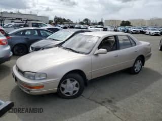 1993 Toyota Camry с VIN JT2VK12E8P0216910, выставлен на аукционе Copart как лот 48494394 с пробегом 60 585 миль миль и Списание • Salvage title. История ставок и продаж доступна на DreamBid. Изображение 1.