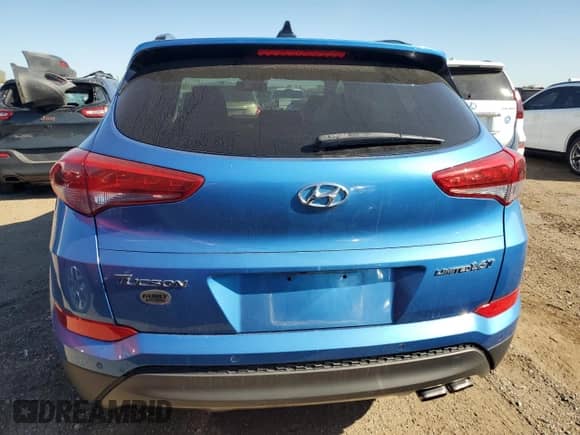 2016 Hyundai Tucson Limited z VIN KM8J33A22GU046876, wystawiony jako Copart lot #86079775 z przebiegiem 151 359 mil mil oraz Czysty tytuł • Clean title. Historia ofert i sprzedaży dostępna na DreamBid. Obrazek 6.