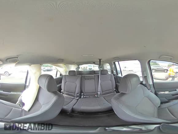 2010 Honda Pilot LX with VIN 5FNYF3H20AB001676, listed as a Copart auction lot 62938555 with 140,370 mi miles and Salvage title. Bid and sale history available at DreamBid. Image 16.