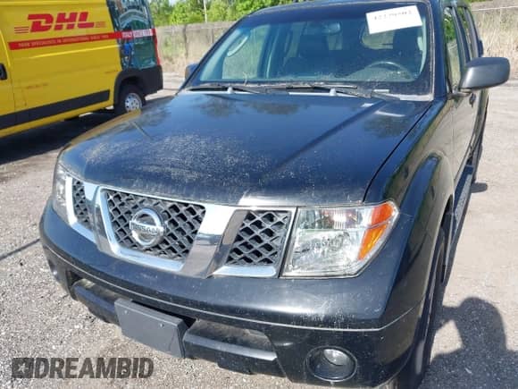 2005 Nissan Pathfinder SE with VIN 5N1AR18U25C729688, listed as a IAAI auction lot 42279502 with 164,626 mi miles and . Bid and sale history available at DreamBid. Image 6.