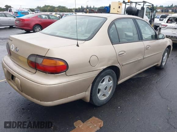 2001 Chevrolet Malibu LS с VIN 1G1NE52J016138817, выставлен на аукционе IAAI как лот 43420992 с пробегом 174 519 миль миль и . История ставок и продаж доступна на DreamBid. Изображение 4.