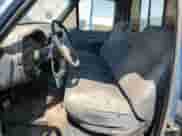 1990 Ford F-150 z VIN 1FTEF14N1LPA30295, wystawiony jako Copart lot #69413825 z przebiegiem 283 557 mil mil oraz Czysty tytuł • Clean title. Historia ofert i sprzedaży dostępna na DreamBid. Obrazek 7.