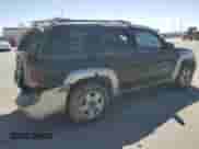 2002 Chevrolet TrailBlazer LTZ z VIN 1GNDS13S622433335, wystawiony jako Copart lot #50054935 z przebiegiem 308 128 mil mil oraz Szkoda całkowita • Salvage title. Historia ofert i sprzedaży dostępna na DreamBid. Obrazek 3.