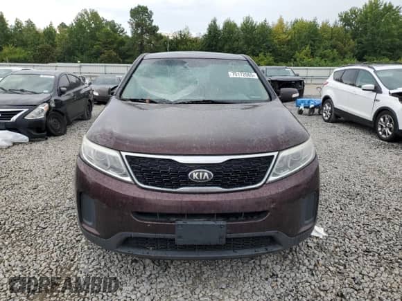 2014 Kia Sorento LX с VIN 5XYKT3A60EG494964, выставлен на аукционе Copart как лот 70172065 с пробегом 191 282 миль миль и Списание • Salvage title. История ставок и продаж доступна на DreamBid. Изображение 5.