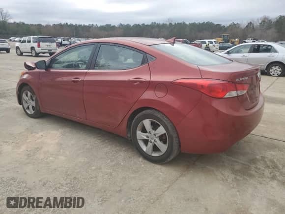 2011 Hyundai Elantra GLS z VIN KMHDH4AE7BU140615, wystawiony jako Copart lot #84903354 z przebiegiem 192 908 mil mil oraz Szkoda całkowita • Salvage title. Historia ofert i sprzedaży dostępna na DreamBid. Obrazek 2.