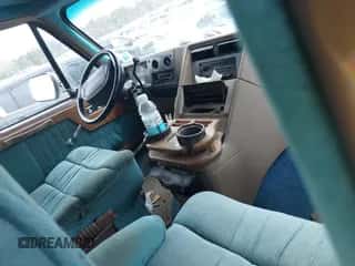 1995 Chevrolet Chevy Van z VIN 1GBEG25K8SF245639, wystawiony jako IAAI lot #41917862 z przebiegiem 89 015 mil mil oraz . Historia ofert i sprzedaży dostępna na DreamBid. Obrazek 5.