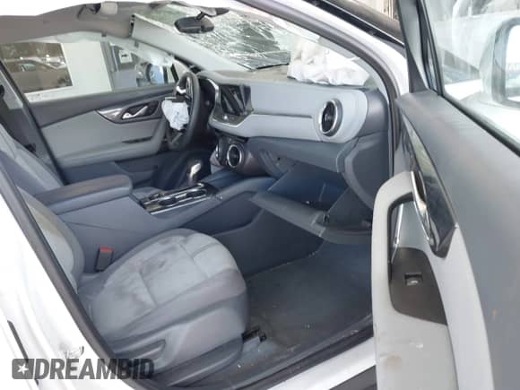 2021 Chevrolet Blazer LT with VIN 3GNKBCRS6MS577873, listed as a IAAI auction lot 43292991 with 84,432 mi miles and . Bid and sale history available at DreamBid. Image 5.