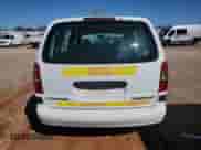 2002 Chevrolet Venture Value 1SV with VIN 1GNDU23E82D308626, listed as a Copart auction lot 46749535 with 176,976 mi miles and Clean title. Bid and sale history available at DreamBid. Image 6.