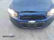 2013 Chevrolet Sonic LT с VIN 1G1JD5SB9D4110590, выставлен на аукционе IAAI как лот 41006519 с пробегом 177 369 миль миль и . История ставок и продаж доступна на DreamBid. Изображение 6.
