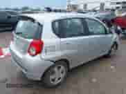 2011 Chevrolet Aveo 2LT z VIN KL1TG6DE3BB181336, wystawiony jako IAAI lot #43037198 z przebiegiem Nie podano mil oraz . Historia ofert i sprzedaży dostępna na DreamBid. Obrazek 4.