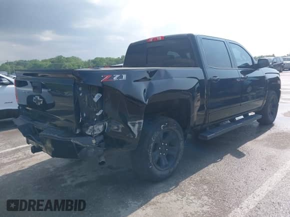 2018 Chevrolet Silverado 1500 LTZ with VIN 3GCUKSEC1JG535507, listed as a IAAI auction lot 42277025 with 81,713 mi miles and . Bid and sale history available at DreamBid. Image 4.
