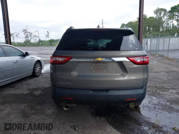 2019 Chevrolet Traverse LT with VIN 1GNERHKW0KJ212185, listed as a IAAI auction lot 43172796 with 97,608 mi miles and . Bid and sale history available at DreamBid. Image 16.