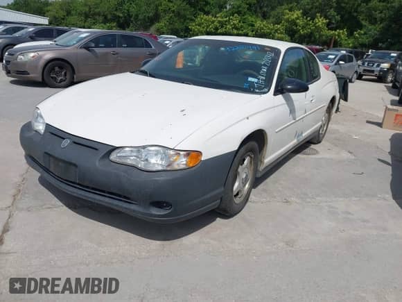 2004 Chevrolet Monte Carlo LS with VIN 2G1WW12E049202042, listed as a IAAI auction lot 42251491 with 171,112 mi miles and . Bid and sale history available at DreamBid. Image 2.