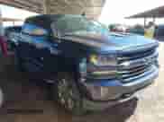 2018 Chevrolet Silverado 1500 LTZ z VIN 3GCUKSEC1JG495350, wystawiony jako IAAI lot #43318196 z przebiegiem 139 694 mil mil oraz . Historia ofert i sprzedaży dostępna na DreamBid. Obrazek 1.
