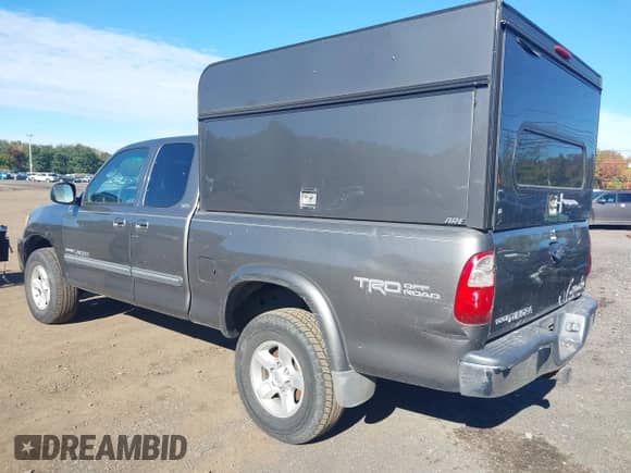 2005 Toyota Tundra SR5 с VIN 5TBBT44195S469630, выставлен на аукционе IAAI как лот 43458944 с пробегом 284 948 миль миль и . История ставок и продаж доступна на DreamBid. Изображение 6.