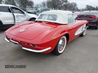 1961 Chevrolet Corvette с VIN 0000010867S108532, выставлен на аукционе IAAI как лот 41167468 с пробегом 36 128 миль миль и . История ставок и продаж доступна на DreamBid. Изображение 4.