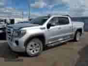 2019 GMC Sierra 1500 SLE z VIN 3GTU9BED7KG255905, wystawiony jako Copart lot #70749295 z przebiegiem Nie podano mil oraz Szkoda całkowita • Salvage title. Historia ofert i sprzedaży dostępna na DreamBid. Obrazek 1.