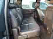 2010 GMC Sierra 1500 SLT z VIN 3GTRKWE23AG219711, wystawiony jako Copart lot #82776894 z przebiegiem 112 675 mil mil oraz Szkoda całkowita • Salvage title. Historia ofert i sprzedaży dostępna na DreamBid. Obrazek 10.