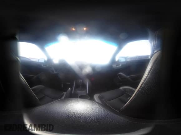 2013 Hyundai Veloster Turbo с VIN KMHTC6AE4DU157798, выставлен на аукционе IAAI как лот 42001561 с пробегом 163 370 миль миль и . История ставок и продаж доступна на DreamBid. Изображение 19.