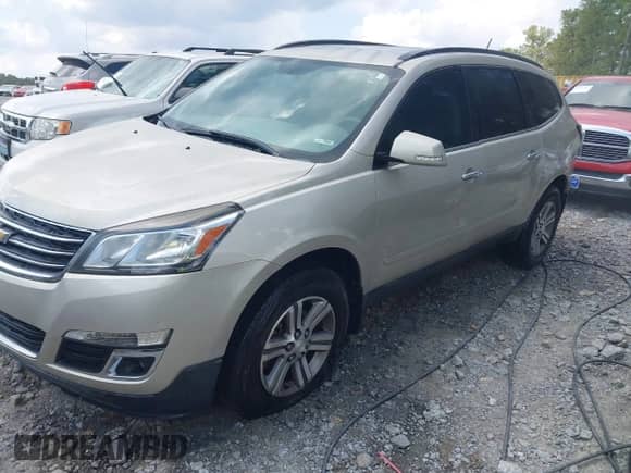 2015 Chevrolet Traverse LT с VIN 1GNKRGKD5FJ192730, выставлен на аукционе IAAI как лот 43156725 с пробегом Не указан миль и . История ставок и продаж доступна на DreamBid. Изображение 17.