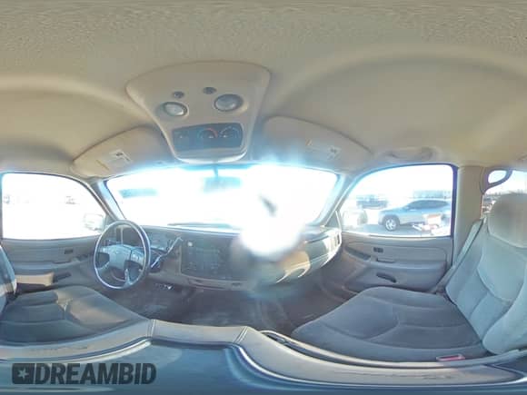 2006 Chevrolet Suburban LS с VIN 1GNEC16ZX6J138146, выставлен на аукционе Copart как лот 88473235 с пробегом 198 342 миль миль и Списание • Salvage title. История ставок и продаж доступна на DreamBid. Изображение 14.