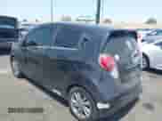 2016 Chevrolet Spark LT z VIN KL8CK6S01GC614483, wystawiony jako IAAI lot #42153685 z przebiegiem 73 106 mil mil oraz . Historia ofert i sprzedaży dostępna na DreamBid. Obrazek 3.