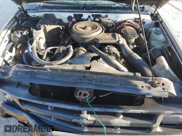 1991 Chevrolet S-10 с VIN 1GCCS14Z4M8260205, выставлен на аукционе Copart как лот 83833315 с пробегом 75 710 миль миль и Списание • Salvage title. История ставок и продаж доступна на DreamBid. Изображение 11.