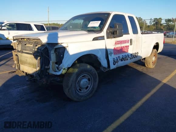 2011 Ford F-250 Lariat с VIN 1FT7X2AT2BEC03220, выставлен на аукционе IAAI как лот 43469561 с пробегом 203 531 миль миль и . История ставок и продаж доступна на DreamBid. Изображение 17.