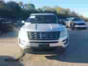 2017 Ford Explorer z VIN 1FM5K8B88HGC82369, wystawiony jako IAAI lot #43527712 z przebiegiem 253 490 mil mil oraz . Historia ofert i sprzedaży dostępna na DreamBid. Obrazek 13.