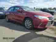 2017 Toyota Camry Hybrid LE z VIN 4T1BD1FK2HU209204, wystawiony jako Copart lot #84877285 z przebiegiem 50 195 mil mil oraz Szkoda całkowita • Salvage title. Historia ofert i sprzedaży dostępna na DreamBid. Obrazek 4.