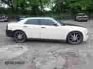 2005 Chrysler 300 300 z VIN 2C3JA43R05H645225, wystawiony jako IAAI lot #42354847 z przebiegiem 234 481 mil mil oraz . Historia ofert i sprzedaży dostępna na DreamBid. Obrazek 13.