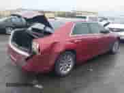 2013 Chrysler 300 C с VIN 2C3CCAEG4DH698893, выставлен на аукционе IAAI как лот 41189845 с пробегом 153 638 миль миль и . История ставок и продаж доступна на DreamBid. Изображение 4.