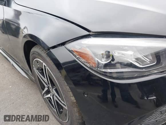 2024 Mercedes-Benz C 300 с VIN W1KAF4HB2RR190933, выставлен на аукционе IAAI как лот 43398611 с пробегом 2 745 миль миль и . История ставок и продаж доступна на DreamBid. Изображение 17.