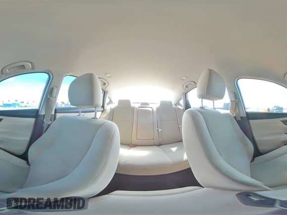 2015 Nissan Altima SV с VIN 1N4AL3AP7FC570485, выставлен на аукционе Copart как лот 82542955 с пробегом 80 637 миль миль и Списание • Salvage title. История ставок и продаж доступна на DreamBid. Изображение 14.