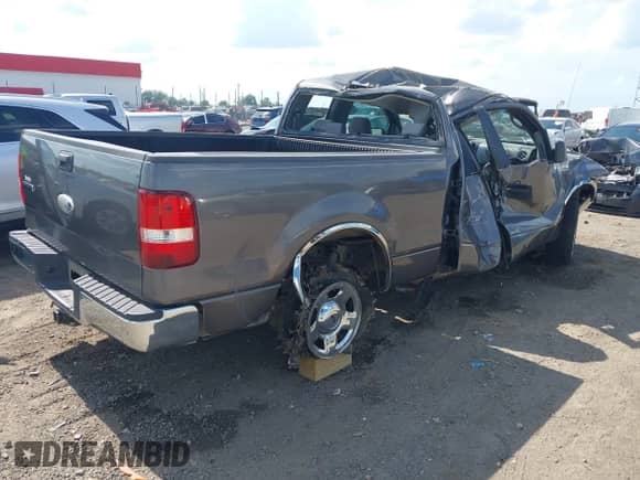 2007 Ford F-150 STX with VIN 1FTRX12WX7KD48252, listed as a IAAI auction lot 42584882 with 171,437 mi miles and . Bid and sale history available at DreamBid. Image 4.