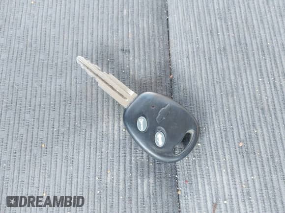 2007 Chevrolet Aveo LT с VIN KL1TG55687B100646, выставлен на аукционе IAAI как лот 41658736 с пробегом 145 760 миль миль и . История ставок и продаж доступна на DreamBid. Изображение 11.