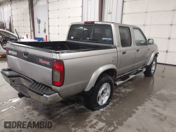 2000 Nissan Frontier XE with VIN 1N6ED27T8YC314914, listed as a IAAI auction lot 42396047 with 182,486 mi miles and . Bid and sale history available at DreamBid. Image 4.