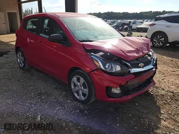 2019 Chevrolet Spark LS z VIN KL8CB6SAXKC702272, wystawiony jako Copart lot #82238025 z przebiegiem 135 049 mil mil oraz Szkoda całkowita • Salvage title. Historia ofert i sprzedaży dostępna na DreamBid. Obrazek 15.