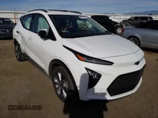 2022 Chevrolet Bolt EUV LT with VIN 1G1FY6S05N4102728, listed as a Copart auction lot 40737373 with 22,384 mi miles and . Bid and sale history available at DreamBid. Image 4.