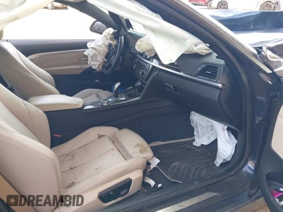 2015 BMW 4 Series 435i xDrive с VIN WBA3R5C57FK189506, выставлен на аукционе IAAI как лот 42880965 с пробегом Не указан миль и . История ставок и продаж доступна на DreamBid. Изображение 5.