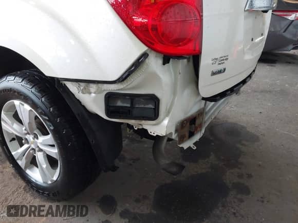 2012 Chevrolet Equinox 2LT z VIN 2GNALPEKXC1259335, wystawiony jako IAAI lot #43170396 z przebiegiem 99 702 mil mil oraz . Historia ofert i sprzedaży dostępna na DreamBid. Obrazek 14.
