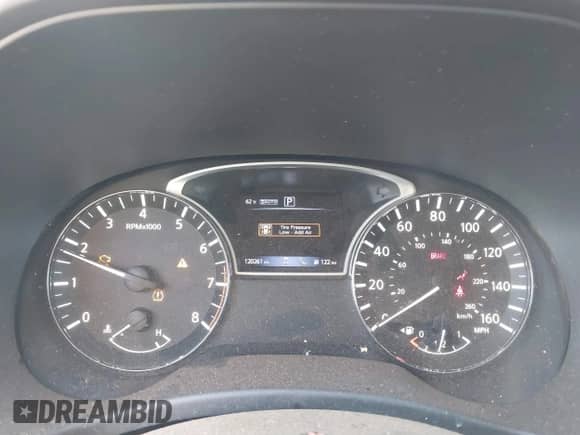 2018 Nissan Pathfinder S с VIN 5N1DR2MM5JC673071, выставлен на аукционе IAAI как лот 41653944 с пробегом 120 261 миль миль и . История ставок и продаж доступна на DreamBid. Изображение 7.