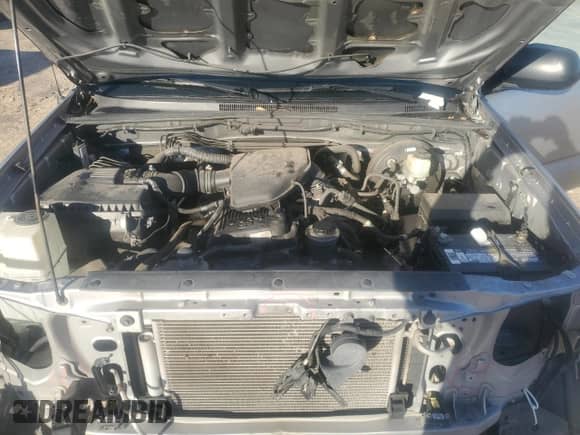 2015 Toyota Tacoma PreRunner with VIN 5TFTX4GNXFX041978, listed as a Copart auction lot 43531135 with 149,970 mi miles and Salvage title. Bid and sale history available at DreamBid. Image 11.