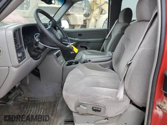 2000 GMC Sierra 1500 SLE z VIN 2GTEC19T6Y1327924, wystawiony jako Copart lot #44681035 z przebiegiem 157 720 mil mil oraz Szkoda całkowita • Salvage title. Historia ofert i sprzedaży dostępna na DreamBid. Obrazek 7.