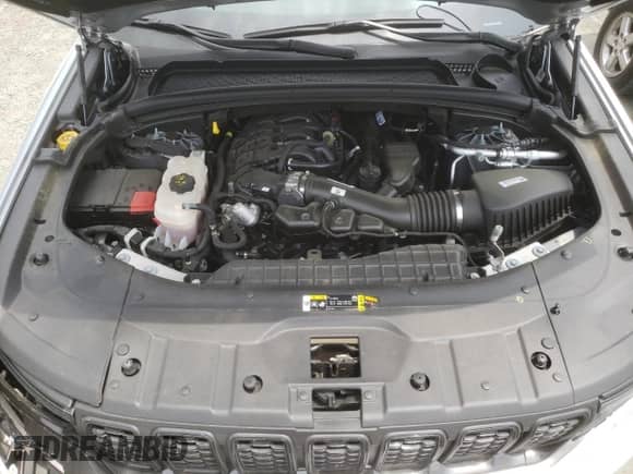 2024 Jeep Grand Cherokee Laredo X with VIN 1C4RJGAG6RC708001, listed as a Copart auction lot 58919065 with 17,167 mi miles and Salvage title. Bid and sale history available at DreamBid. Image 12.