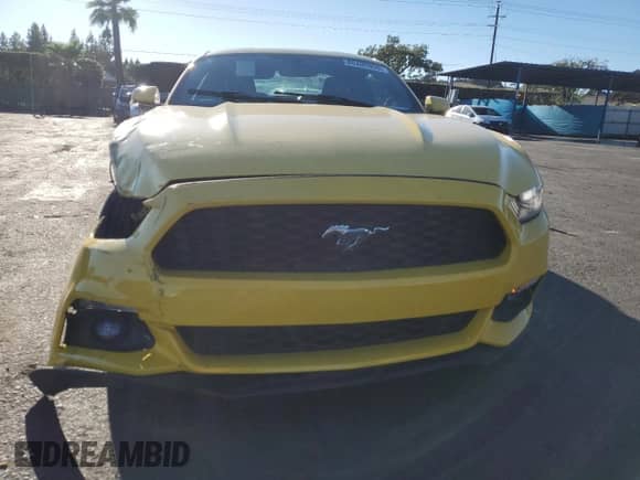 2017 Ford Mustang EcoBoost Premium z VIN 1FA6P8TH2H5297038, wystawiony jako Copart lot #85400955 z przebiegiem 74 374 mil mil oraz Szkoda całkowita • Salvage title. Historia ofert i sprzedaży dostępna na DreamBid. Obrazek 5.